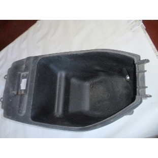 Vano portacasco F12